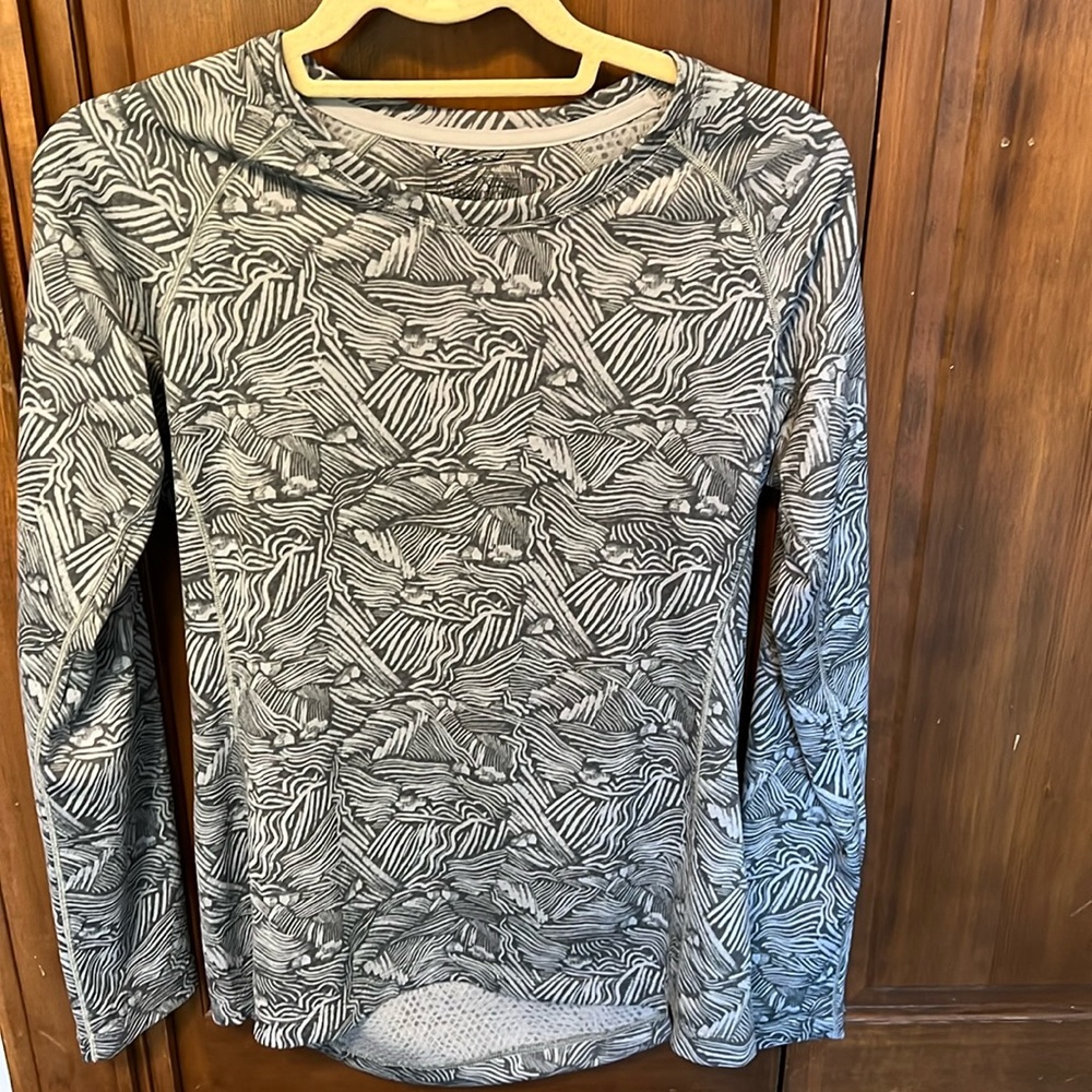 Patagonia long sleeve top